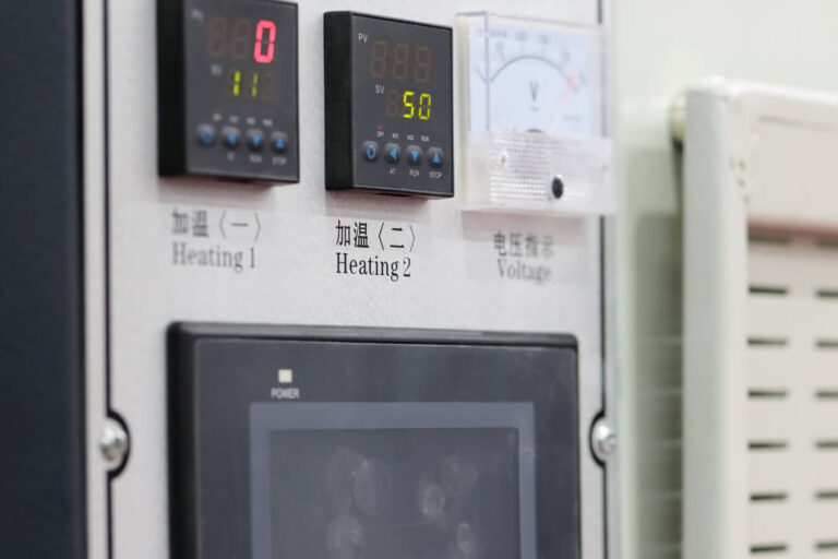 FA設備與溫度控制器：非揮發性記憶體（FRAM/EEPROM）的應用與重要性